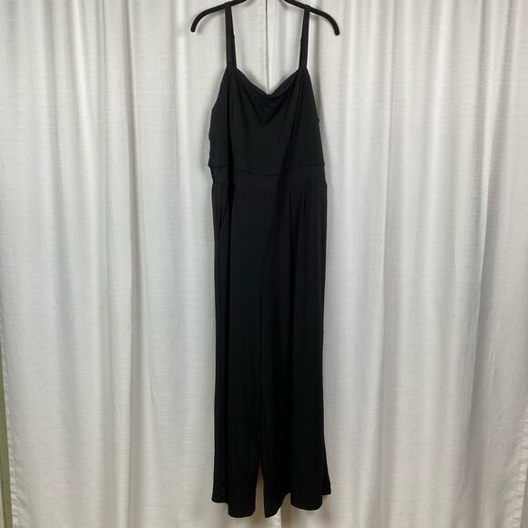 Torrid Black Studio Knit Tube Top Wide Leg Jumpsuit Sz.3 NWT - Picture 4 of 15